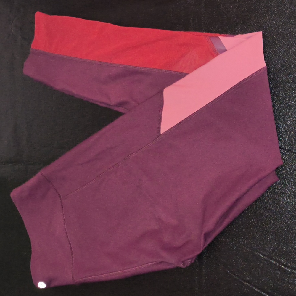 Women's leggings - Picture 2 of 3
